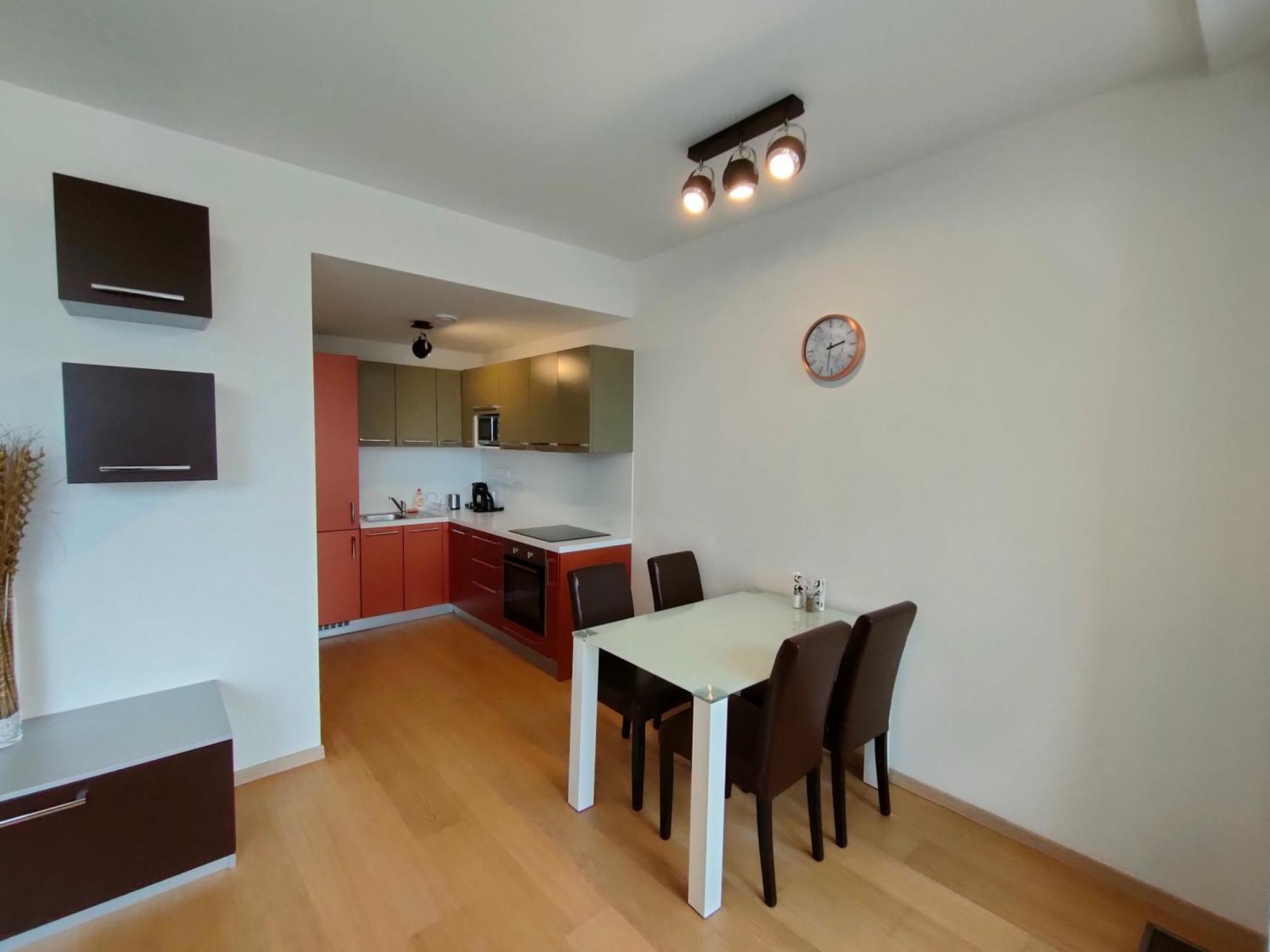 Sag Romantic 22 Floor Panorama City Free Parking Free Wifi 브라티슬라바 외부 사진